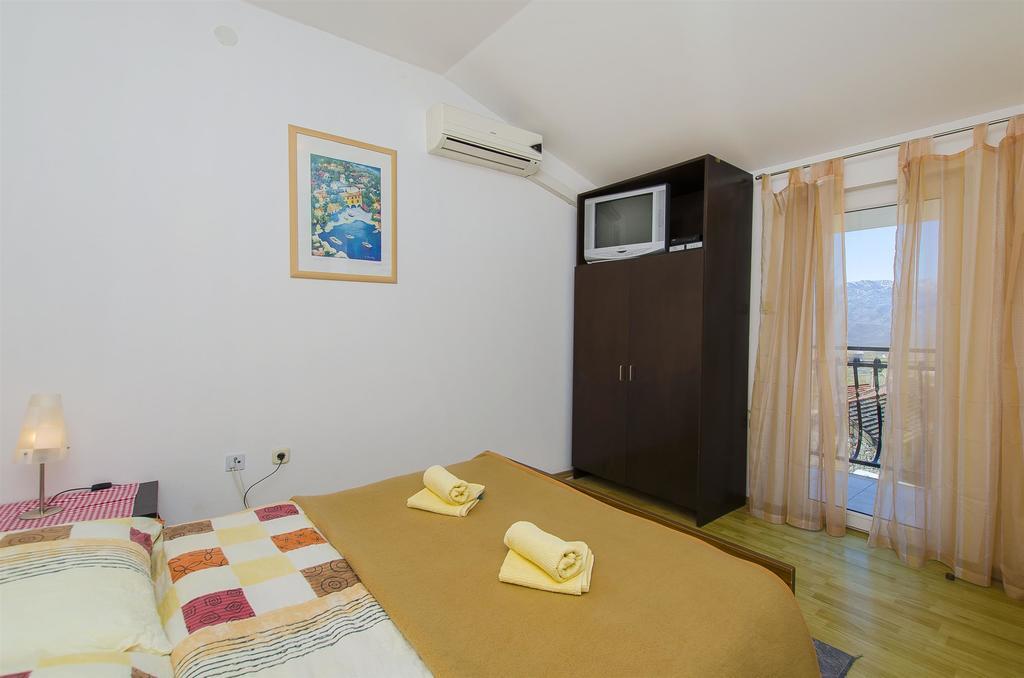 Rooms Marijana Caporice Esterno foto