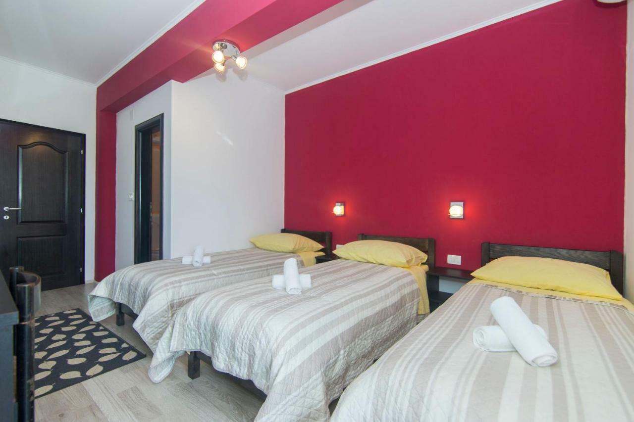 Rooms Marijana Caporice Esterno foto
