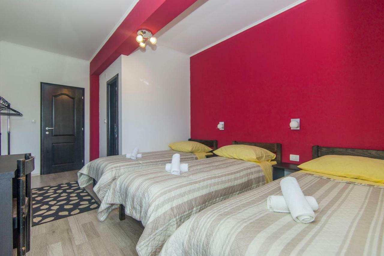 Rooms Marijana Caporice Esterno foto