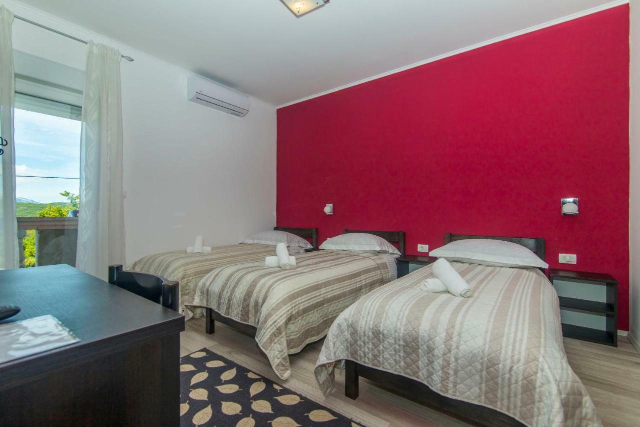 Rooms Marijana Caporice Esterno foto